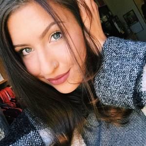 Meet your Posher, Elli